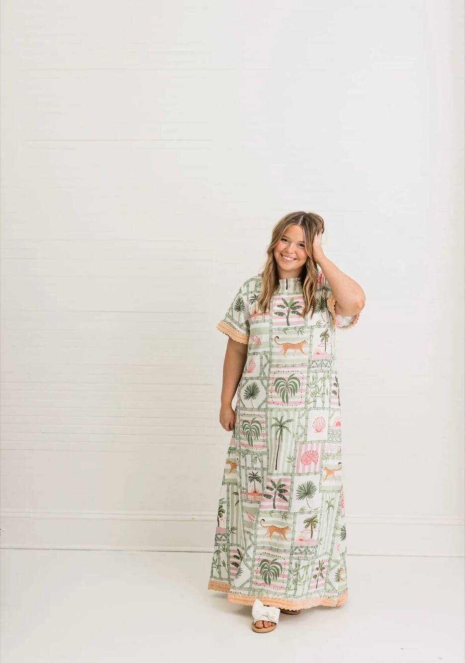 NEW HEART OF GRACE marisol caftan dress in palm postal